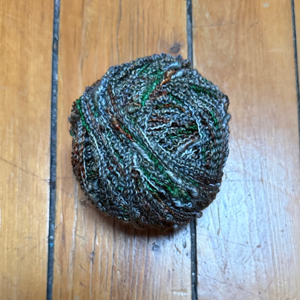 Superwash Merino Wool Slub Yarn Ball - Grunge Coloring Gray, Greens, Copper